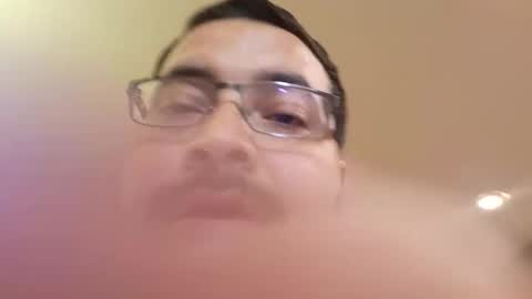 latino_daddy93 online show from December 17, 2025, 3:34 am