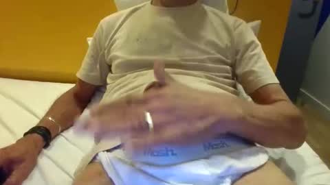 latinobra online show from February 19, 2026, 2:29 am