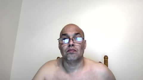 Snapshot of latinoinfla chatting on February 19, 2026, 2:29 am latinoinfla online show from February 19, 2026, 2:29 am