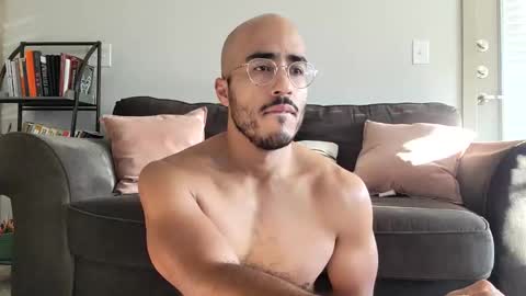 latinomixedbbc online show from March 10, 2025, 2:05 pm