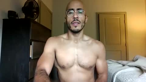 Snapshot of latinomixedbbc chatting on December 3, 2025, 6:06 pm latinomixedbbc online show from December 3, 2025, 6:06 pm