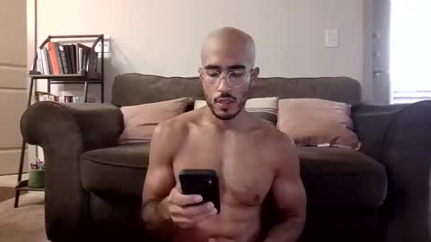 Snapshot of latinomixedbbc chatting on December 22, 2025, 2:14 pm latinomixedbbc online show from December 22, 2025, 2:14 pm