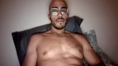 Snapshot of latinomixedbbc chatting on January 12, 2026, 6:18 am latinomixedbbc online show from January 12, 2026, 6:18 am