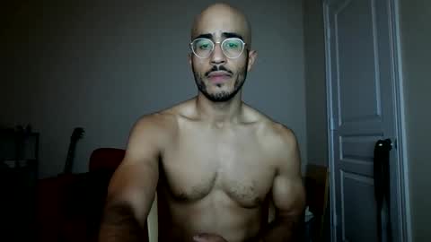 Snapshot of latinomixedbbc chatting on March 23, 2026, 4:16 am latinomixedbbc online show from March 23, 2026, 4:16 am