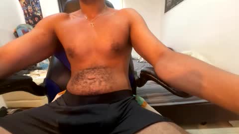 Snapshot of latinpecs69 chatting on May 10, 2026, 10:15 pm latinpecs69 online show from May 10, 2026, 10:15 pm