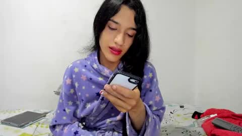 Snapshot of latinsecretfantasy chatting on January 30, 2025, 4:27 am latinsecretfantasy online show from January 30, 2025, 4:27 am