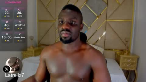 LEANDRO online show from November 17, 2025, 3:12 am