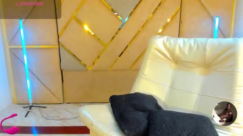 LEANDRO online show from January 6, 2026, 3:10 am