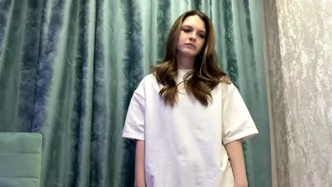 Eva online show from April 11, 2026, 5:28 pm