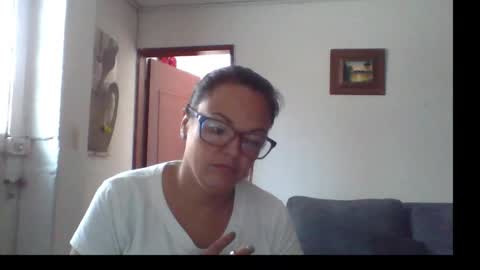 Snapshot of lau16310 chatting on March 13, 2026, 3:29 pm Laura online show from March 13, 2026, 3:29 pm
