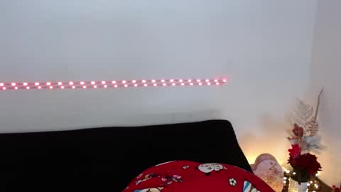 lau_24 online show from April 27, 2026, 2:59 pm