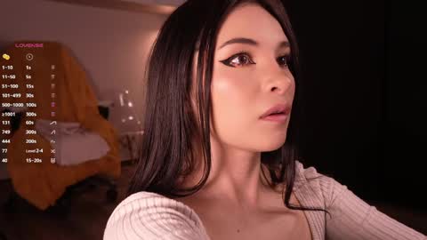 Snapshot of lau__1 chatting on May 18, 2026, 3:02 am IG 1lau 1 X 1lau 1 online show from May 18, 2026, 3:02 am