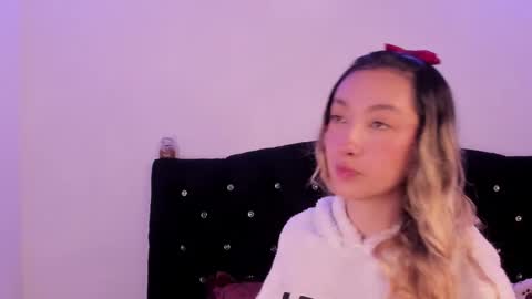 Lau Miller online show from November 12, 2025, 1:50 am