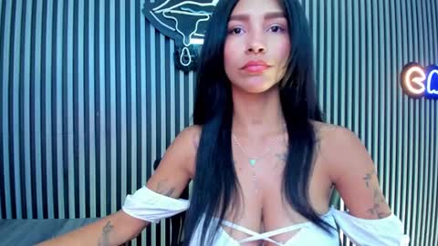 Laura online show from January 21, 2025, 1:32 pm