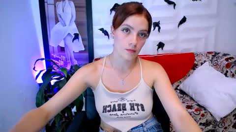 LAURA online show from October 21, 2025, 4:19 pm