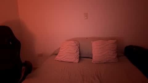 laura online show from February 9, 2026, 11:09 pm