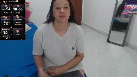 Snapshot of laura_foxx2379 chatting on November 1, 2025, 3:03 pm laura_foxx2379 online show from November 1, 2025, 3:03 pm