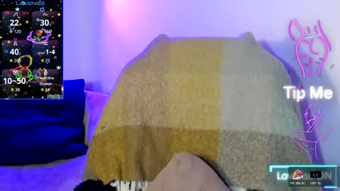 laura_pink01 online show from October 4, 2025, 2:31 am