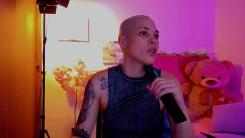 Laura Rose online show from March 21, 2026, 8:19 am