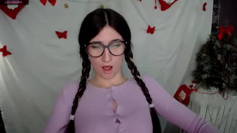 Laura online show from January 10, 2025, 9:13 am