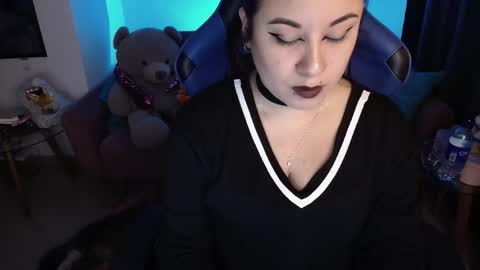 Snapshot of laurahawkes chatting on November 15, 2025, 1:25 am laura online show from November 15, 2025, 1:25 am