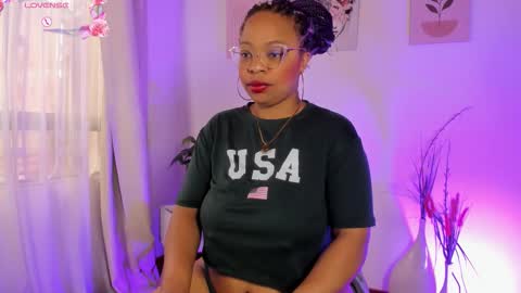 Laurita Aries  online show from November 6, 2025, 2:40 pm