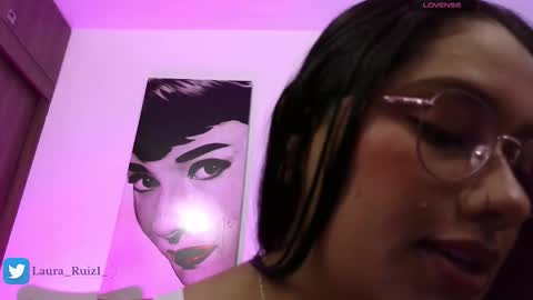 Snapshot of lauraruiz1 chatting on September 16, 2025, 7:04 pm Aleja online show from September 16, 2025, 7:04 pm