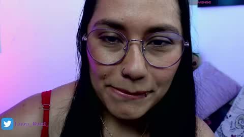 Snapshot of lauraruiz1 chatting on September 20, 2025, 12:33 am Aleja online show from September 20, 2025, 12:33 am