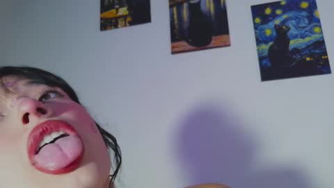Snapshot of laurem_goddess chatting on May 14, 2026, 12:06 am Laurem online show from May 14, 2026, 12:06 am
