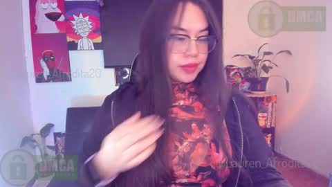 Snapshot of lauren_afrodita chatting on March 10, 2026, 3:55 am Im Lauren independent model online show from March 10, 2026, 3:55 am
