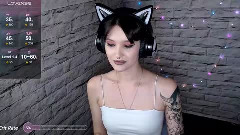 Eva online show from December 10, 2024, 6:06 pm