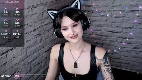 Eva online show from December 11, 2024, 5:26 pm