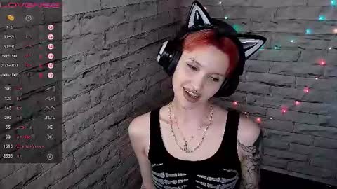 Snapshot of lauren_raquel chatting on June 9, 2026, 5:13 pm Eva online show from June 9, 2026, 5:13 pm