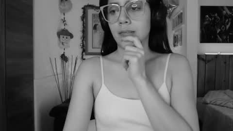 Lauren online show from December 7, 2024, 7:32 pm