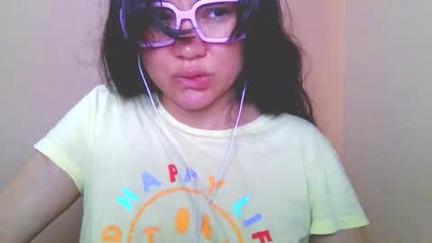 onlyfan laureng7 - 7 laureng2 online show from March 15, 2026, 12:44 pm