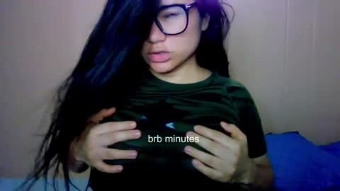 onlyfan laureng7 - 7 laureng2 online show from March 31, 2026, 1:55 pm