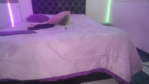 Snapshot of laurenkenner28_ chatting on May 6, 2026, 6:46 pm laurenkenner28_ online show from May 6, 2026, 6:46 pm