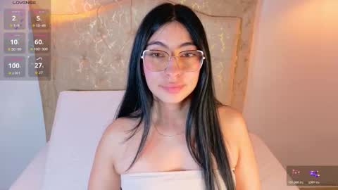 laurenn_smitth online show from March 2, 2026, 1:18 pm