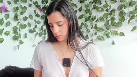 Snapshot of laurensmith9 chatting on April 21, 2026, 1:50 pm laurensmith9 online show from April 21, 2026, 1:50 pm
