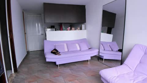 Lucie  online show from September 16, 2025, 8:10 pm