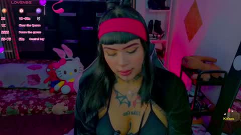 Snapshot of lauri_ink chatting on June 19, 2026, 3:00 am lauri online show from June 19, 2026, 3:00 am