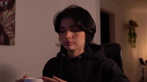 laurita_4 online show from March 2, 2026, 1:18 pm