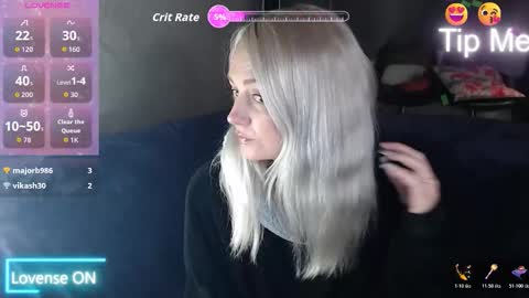 Snapshot of laurynrox chatting on February 12, 2026, 11:00 pm Lauryn Roxx online show from February 12, 2026, 11:00 pm