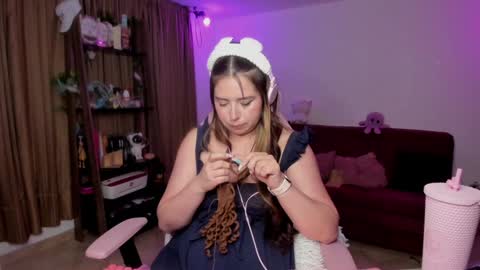          online show from January 21, 2025, 7:37 am