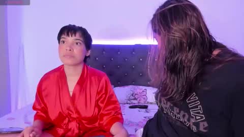 Snapshot of lauxsofi chatting on November 2, 2025, 6:54 pm Lau Sofi online show from November 2, 2025, 6:54 pm