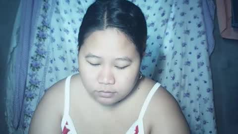 Snapshot of lavalyn214 chatting on January 15, 2026, 11:30 pm lavalyn214 online show from January 15, 2026, 11:30 pm