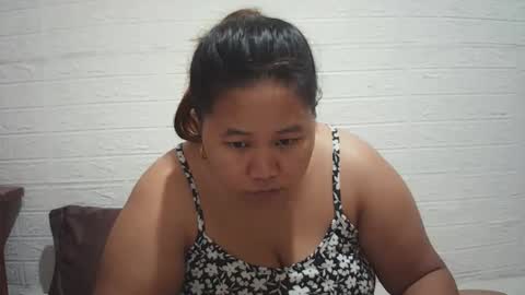 Snapshot of lavalyn214 chatting on February 8, 2026, 3:04 pm lavalyn214 online show from February 8, 2026, 3:04 pm