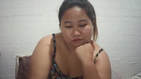 Snapshot of lavalyn214 chatting on February 21, 2026, 3:24 pm lavalyn214 online show from February 21, 2026, 3:24 pm