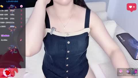 Snapshot of lavender_02 chatting on May 15, 2026, 11:45 pm Tina online show from May 15, 2026, 11:45 pm