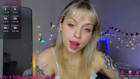 Snapshot of lavenderlav chatting on February 18, 2025, 12:39 pm Melissa online show from February 18, 2025, 12:39 pm